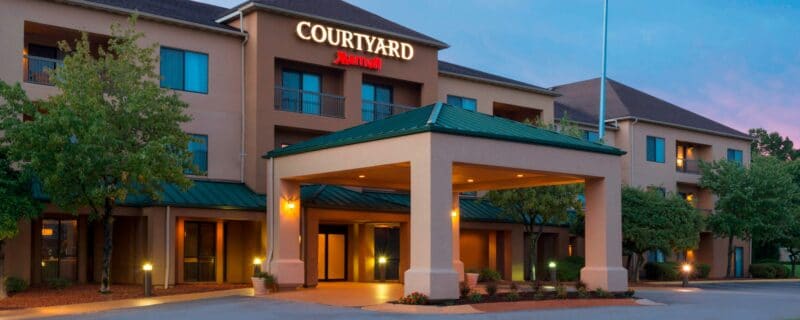Courtyard by Marriott Akron/Montrose