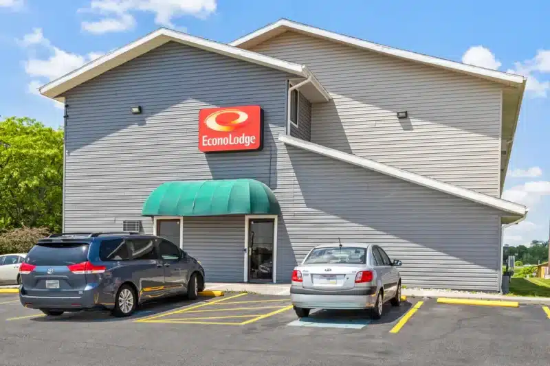 Econo Lodge Akron/Fairlawn