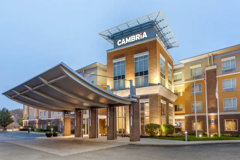 Cambria Suites Akron &ndash; Canton Airport